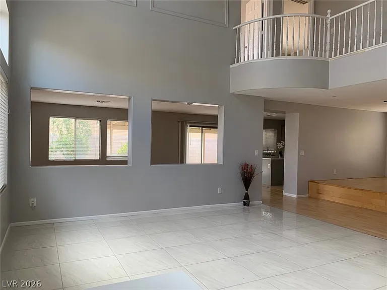 9933 W Diablo Dr — Photo 4
