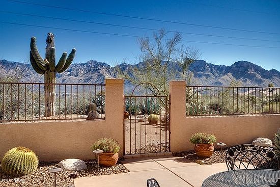 view of Catalinas