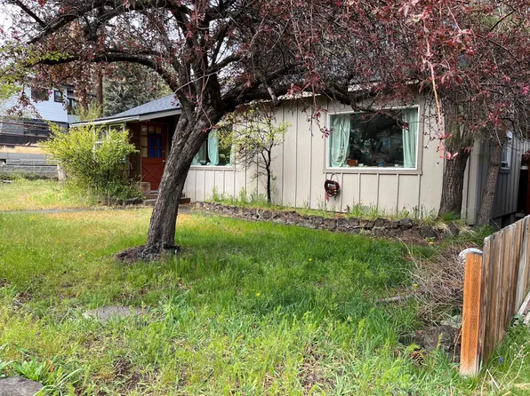 1374 NW Fresno Ave, Bend, OR 97703