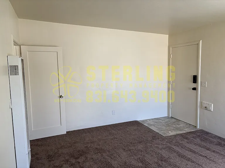 812 Park Avenue - Monterey — Photo 19