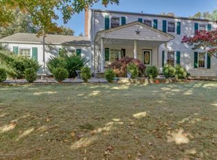 10 Ivy Hill Rd, Red Bank, NJ 07701