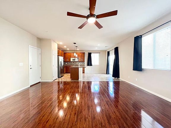 4th image of 11002 Sardinia Sands Dr
