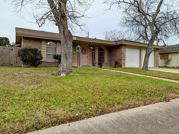 3rd image of 1018 Starlite Dr