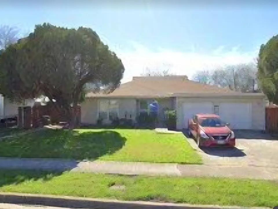 902 Kern Rd #902