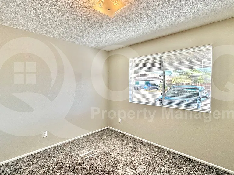 1861 N Center St #2 — Photo 10