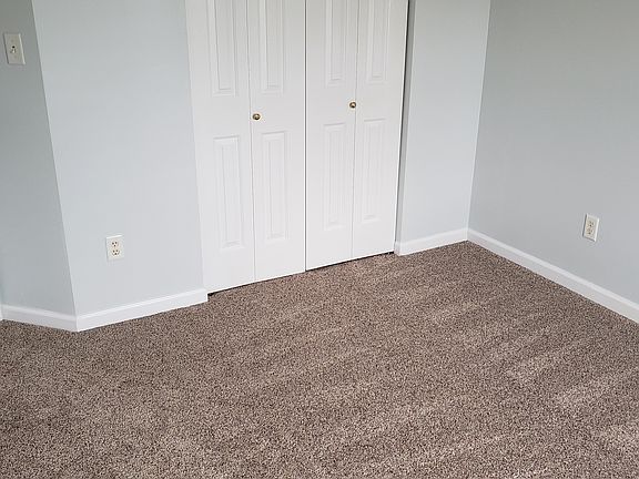 2nd image of 313 Trenton Pl