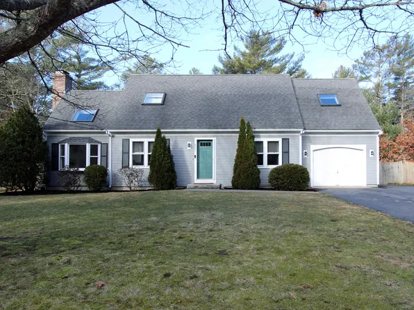 245 Simons Narrows Road, Mashpee, MA 02649