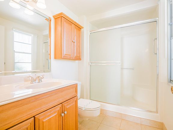 4th image of 13338 W Stonebrook Dr