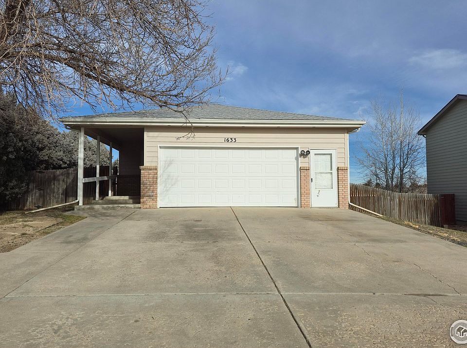 1st image of 1633 32nd St