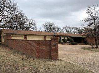 39 Granada Dr, Shawnee, OK 74804
