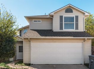 812 Isla Verde Plz, Dallas, TX 75211