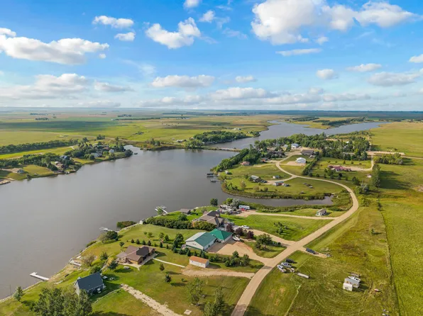 10237 Elm Lake Dr E, Frederick, SD 57441