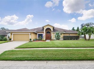 631 Penn National Rd, Seffner, FL 33584