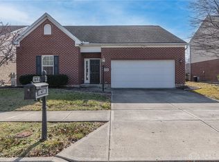 1635 N Wood Creek Dr, Dayton, OH 45458