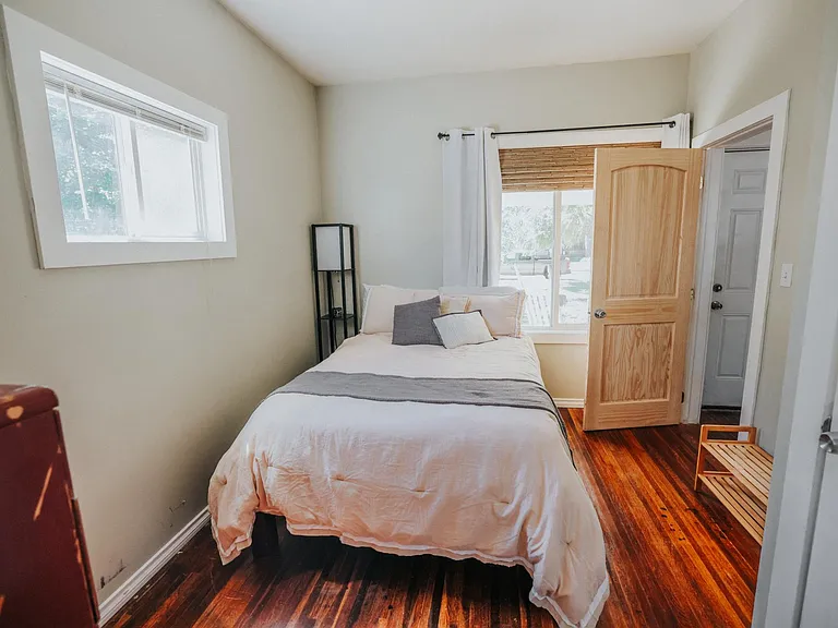 2712 W Gordon Ave — Photo 7