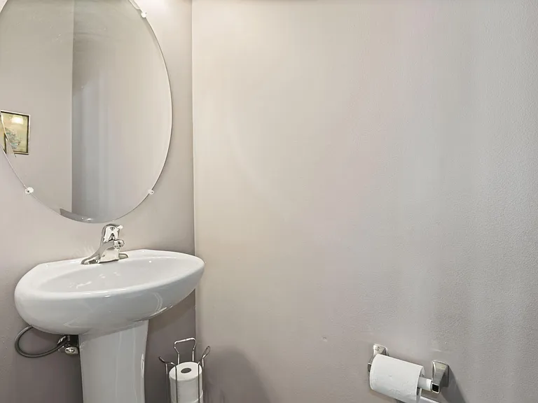 44 Truman Dr — Photo 26