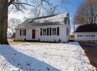 429 Forest Ave, Middletown, RI 02842