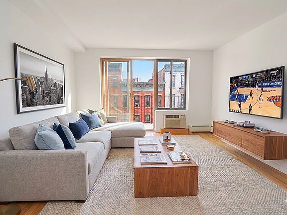 4th image of 212 E 10th St APT 5A