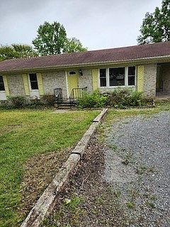 1st image of 1304 Mockingbird Dr