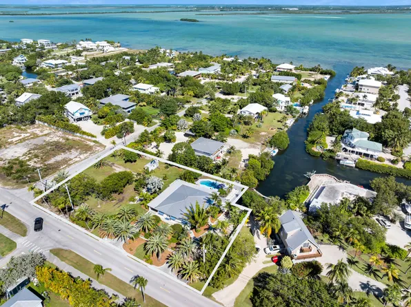 1481 Sugarloaf Blvd, Sugarloaf Key, FL 33042