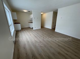 623 Vickers St N APT 2, Thunder Bay, ON P7C4B6