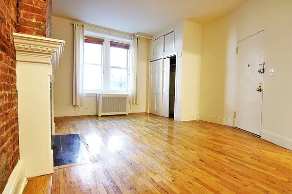 Rented by JK Dansar Corp | media 2