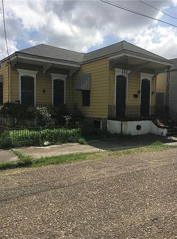 1st image of 635 Harmony St