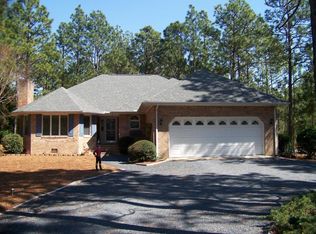 251 Longleaf Dr, West End, NC 27376