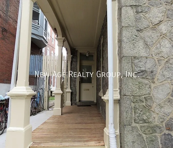 3620 Baring St #2F — Photo 2