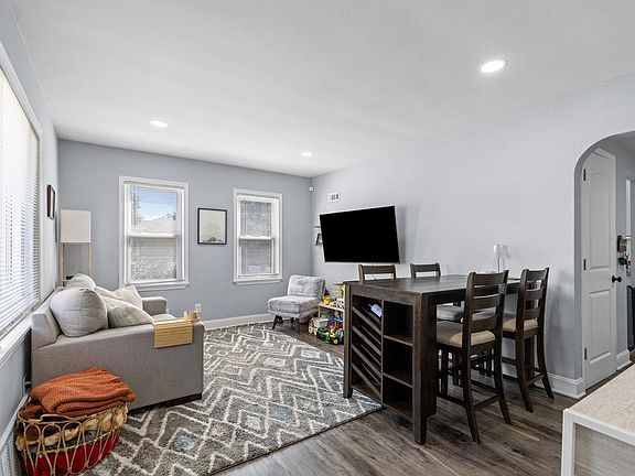 4th image of 4319 N 74th STREET