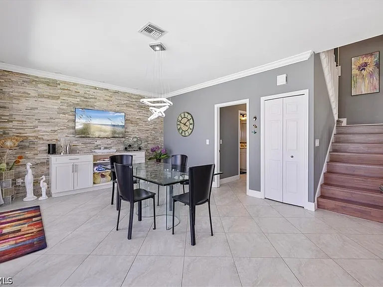 13870 Silver Lake Ct — Photo 23