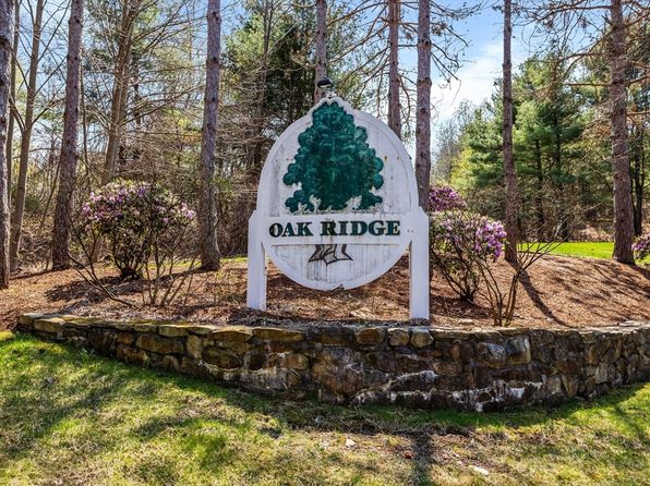 1 Oak Ridge Dr UNIT 3, Maynard, MA 01754