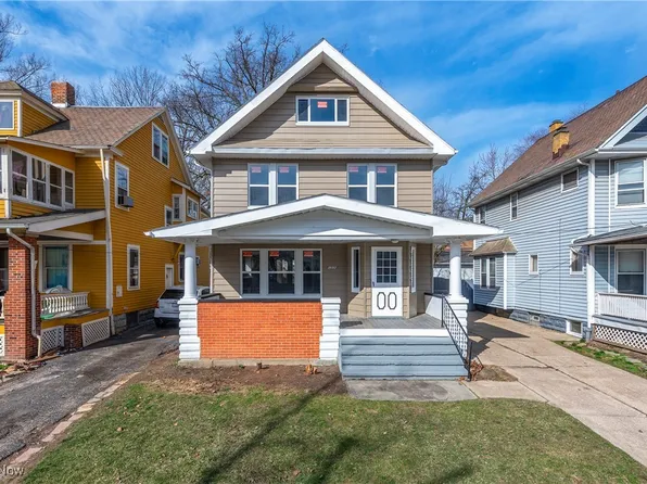 2092 W 101st St, Cleveland, OH 44102