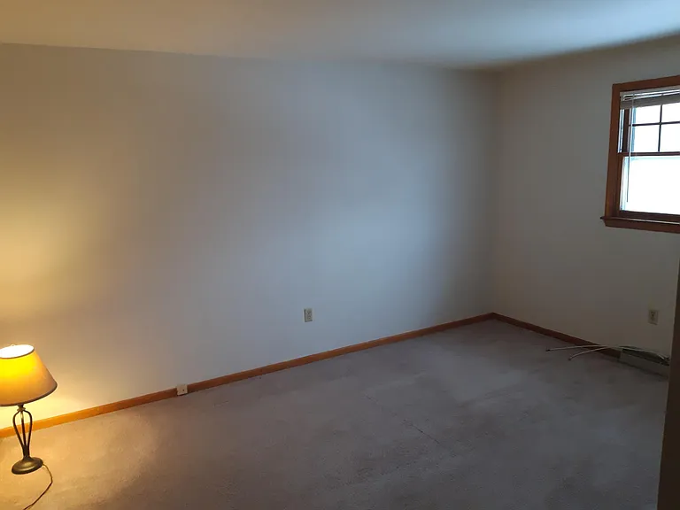 27 Hamilton St #3 — Photo 6