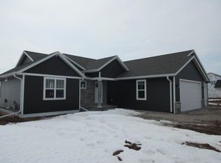 W5565 Grey Dr, Appleton, WI 54915