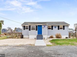 211 Bayard St, Delaware City, DE 19706