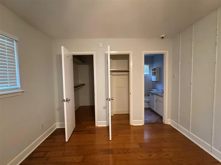 12119 Dunlap St — Photo 10