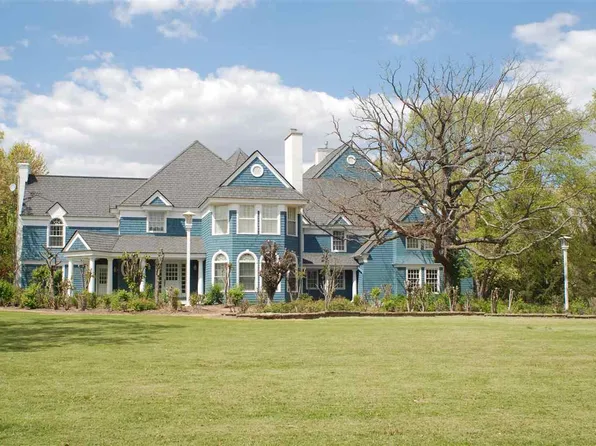 16556 County Line Rd, Capron, IL 61012