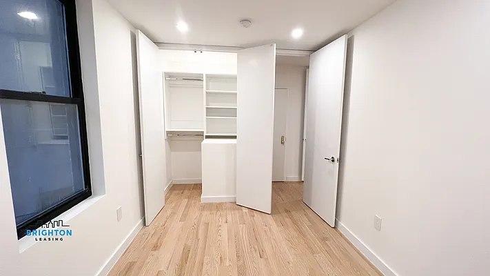 Rented by Brighton Management | media 4