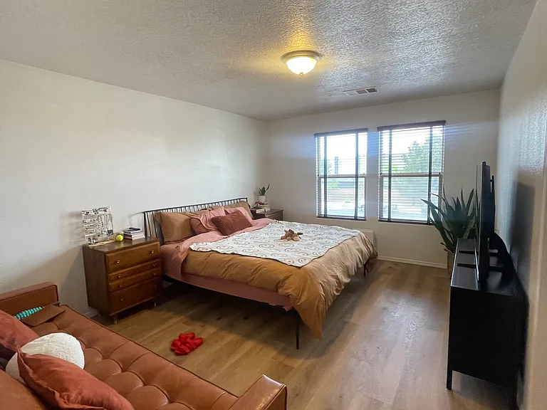 10823 Lobos Creek Way NE — Photo 12