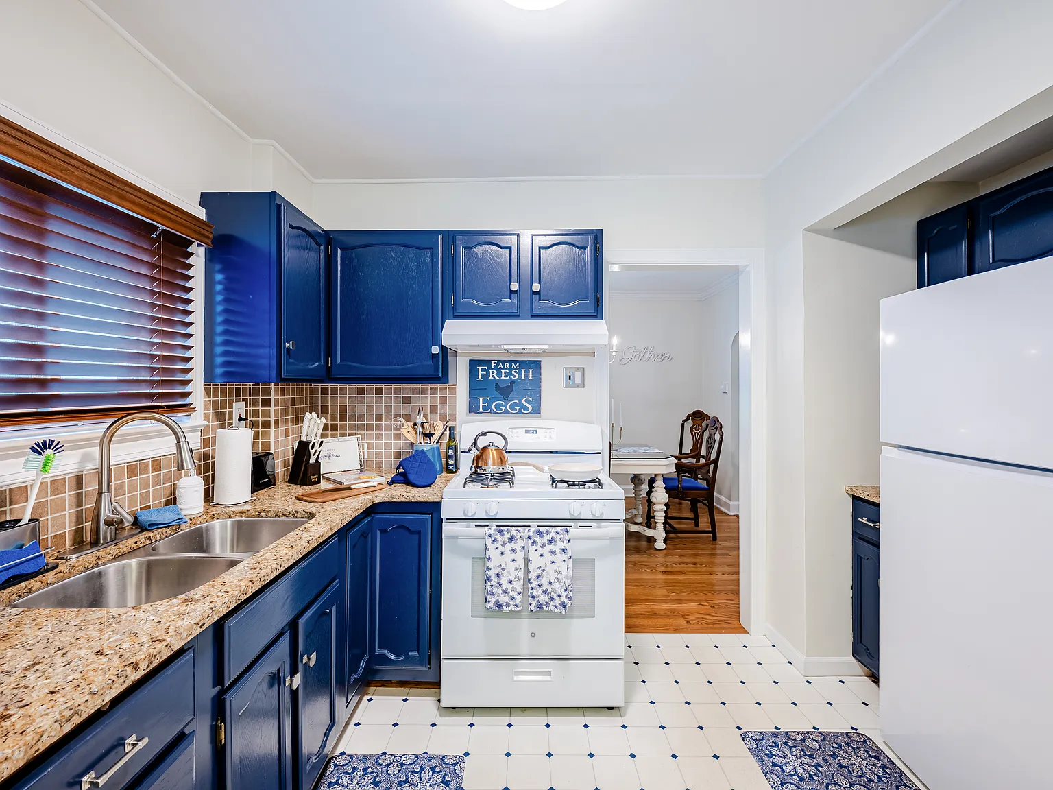 3714 Kershaw Ave — Photo 1