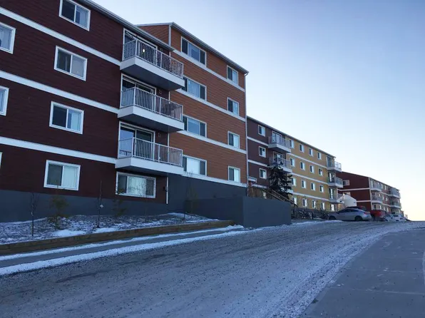 42 Con Rd, Yellowknife, NT X1A 1X6