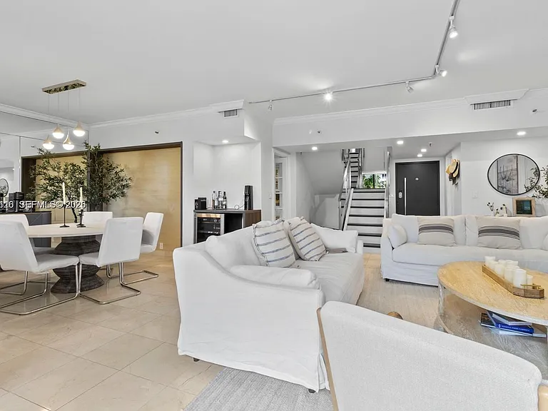 520 Brickell Key Dr #A307 — Photo 1