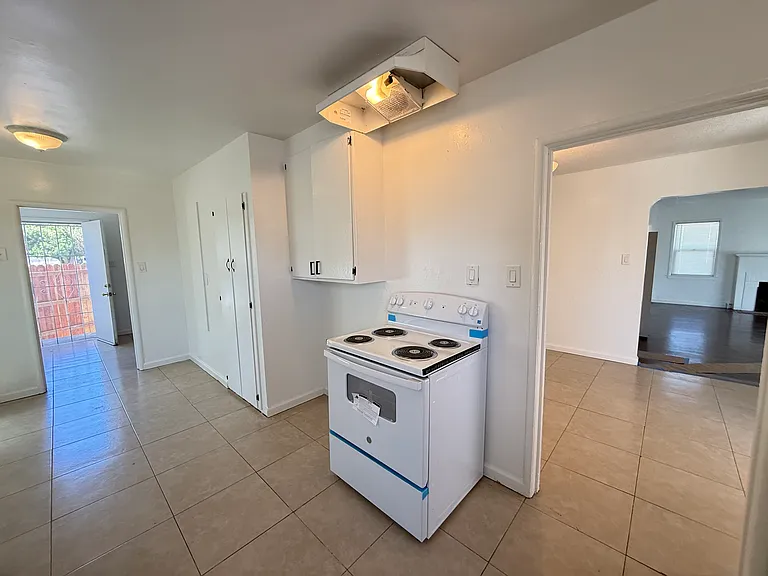235 E Coolidge Ave #12 — Photo 31