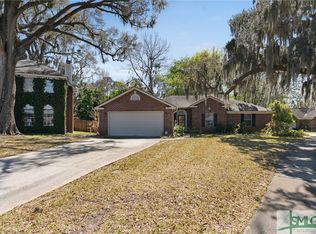 35 River Bluff Dr, Savannah, GA 31406