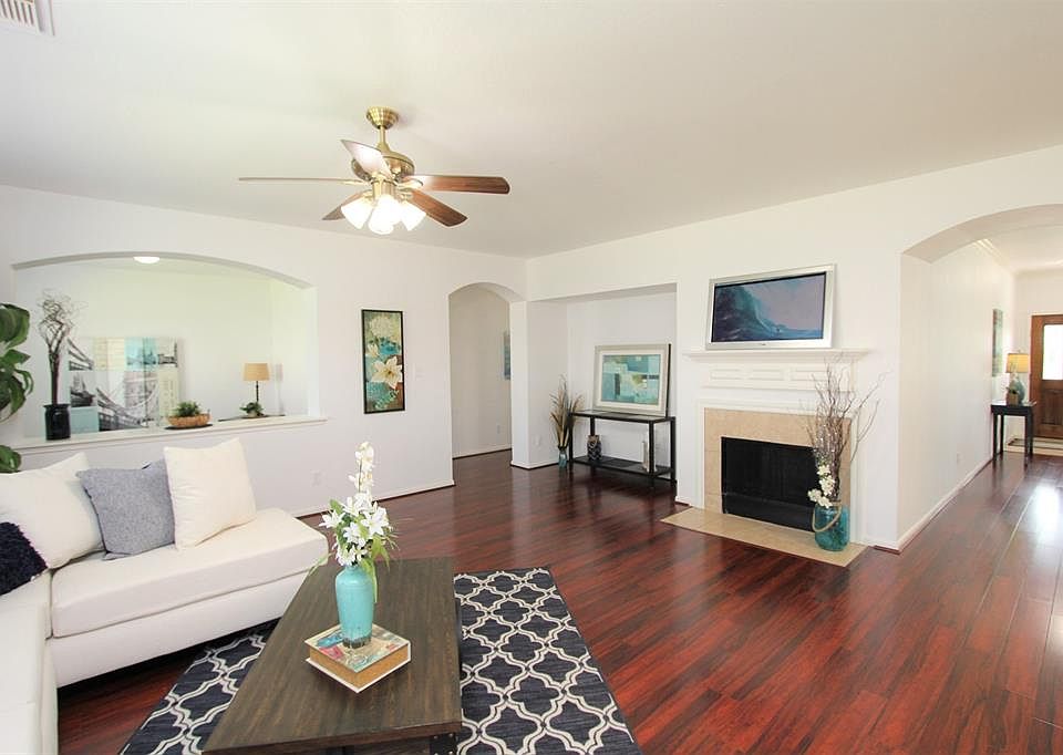 1st image of 3206 Woods Canyon Ct