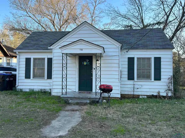 108 W Hughes St, Longview, TX 75602