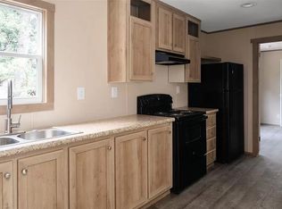 102 Skylark Dr, Mabank, TX 75156