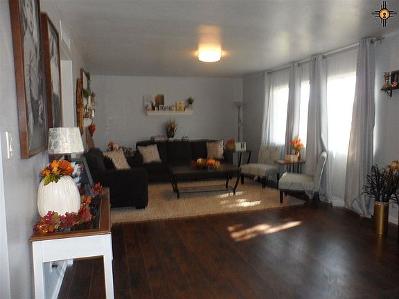 5th image of 1710 W Clayton Ave