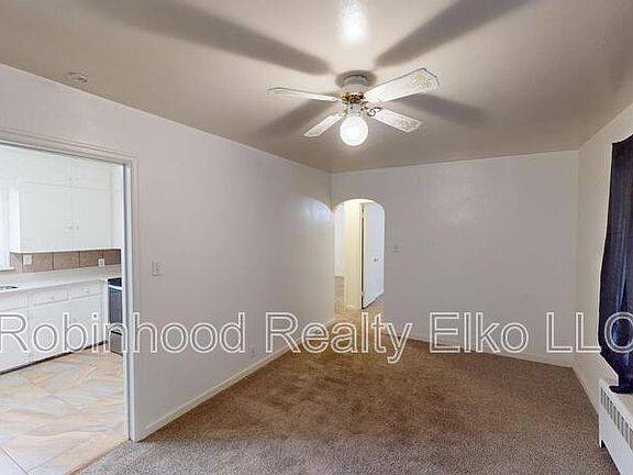 2nd image of 345 Maple St #2
